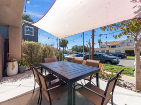 Pacific Beach Paradise - Near the Beach w AC, Garage, Fast Wifi & Private Patio!